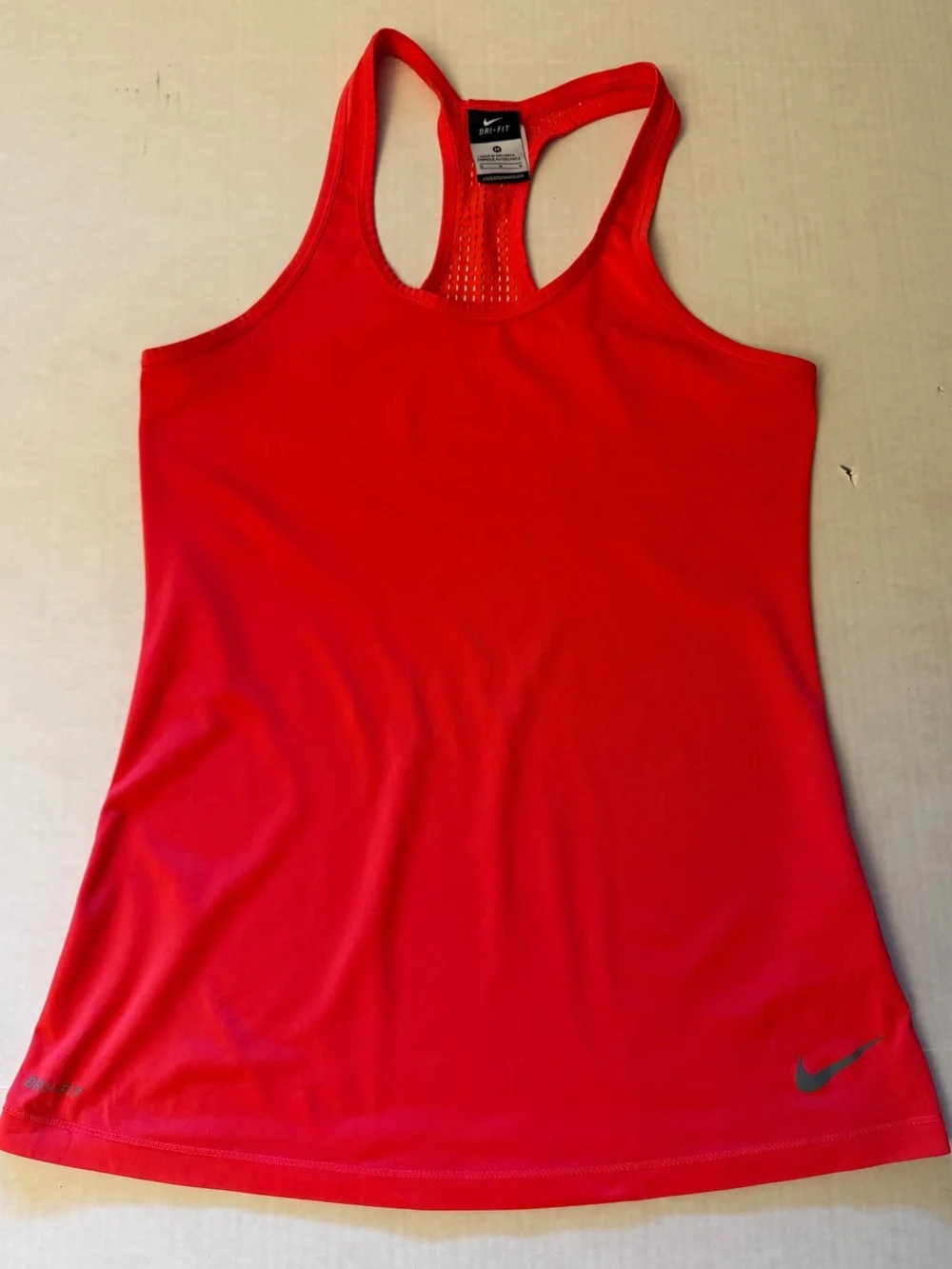 Nike DriFit‎ Women's Bright Orange Racerback Performance Tank Sz- M.  GG13